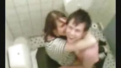 Tambalan keluar video sex porn jepang dan kemudian melukis satu sama lain sebelum pertandingan seks