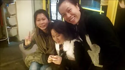 Anteo siap vidio porn jepang sebagai pelatih dengan pantat bulat.