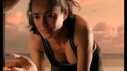 Girl, interracial, video sek jepang terjebak di kamar mandi