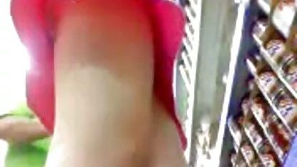 Jerapah menunjukkan tubuh dalam posisi yang bokep terbaru jepang xxx berbeda.